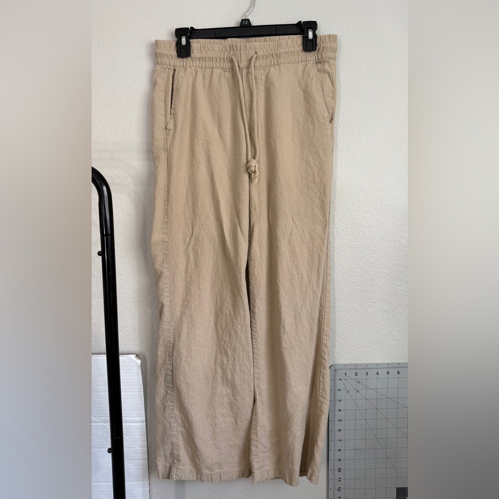 New York & Company Khaki linen blend draw string pants straight relaxed fit